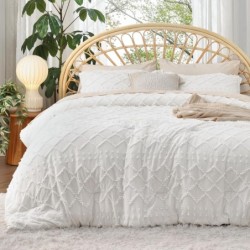 Bedsure Queen Comforter Set - White Comforter, Boho Tufted Shabby Chic Bedding Comforter Set, 3 Pieces Vintage Farmhouse Bed Set for All Seasons, Fluffy Soft Bedding Set with 2 Pillow Shams