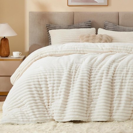 BEDELITE Fleece Queen Comforter Set -Super Soft & Warm Fluffy White Bedding, Luxury Fuzzy Heavy Bed Set for Winter with 2 Pillow Cases