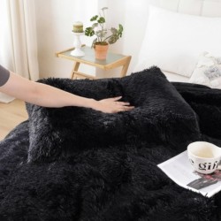 Smoofy Faux Fur Black Comforter Set Queen Size 3Pcs Fluffy Fuzzy Plush Comforter Set Cute Soft Shaggy Velvet Double-Sided Bedding Set (1 Faux Fur Comforter + 2 Faux Fur Pillowcases)