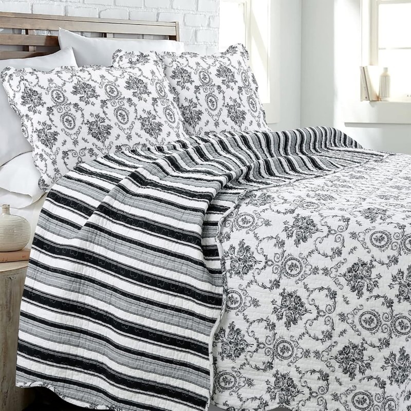 Cozy Line Home Fashions French Medallion Black White Grey Rose Flower Pattern Printed 100% Cotton Bedding Quilt Set Reversible Coverlet Bedspread (Black White, Queen - 3 Piece)