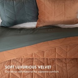 EVERGRACE 3 Pieces Luxurious Queen Velvet Quilts, Ultra Soft Lightweight Velvet Comforter Set, Matelasse Oversized Bedspread Coverlet for All Season with 2 Shams, Burnt Orange, 92"x96"