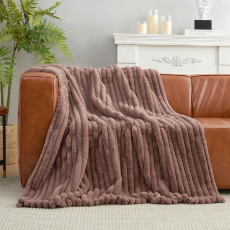 BEDELITE Kunstfell-¨¹berwurfdecke f¨¹r die Couch, weiche und gem¨¹tliche, luxuri?se flauschige Decke mit 3D-Streifen, 770 g/m2, dick, warm, pl¨¹schig, flauschig, Kunstkaninchenfelldecke f¨¹r Herbst und Winter (cremefarben, 127 x 152 cm) : K¨¹che, Haushalt & Wohnen