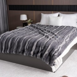 Bedsure Sherpa-Fleecedecken, Kingsize-Gr??e f¨¹rs Bett ¨C dicke und warme Decke f¨¹r den Winter, weiche, flauschige Pl¨¹sch-Kingsize-Decke f¨¹r alle Jahreszeiten, schwarz, 274,3 x 228,6 cm : K¨¹che, Haushalt & Wohnen